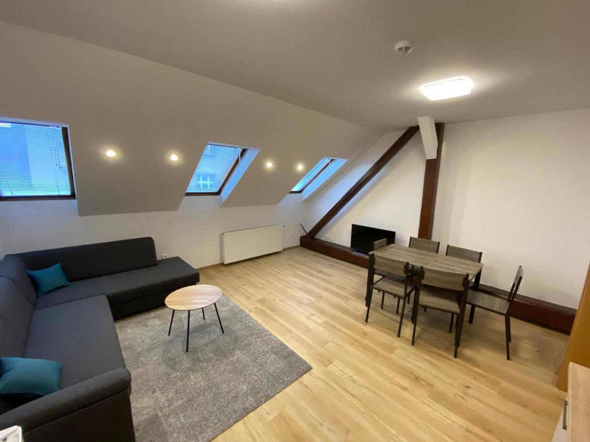 No. 34 Lägenhet Hradec Králové Exteriör bild