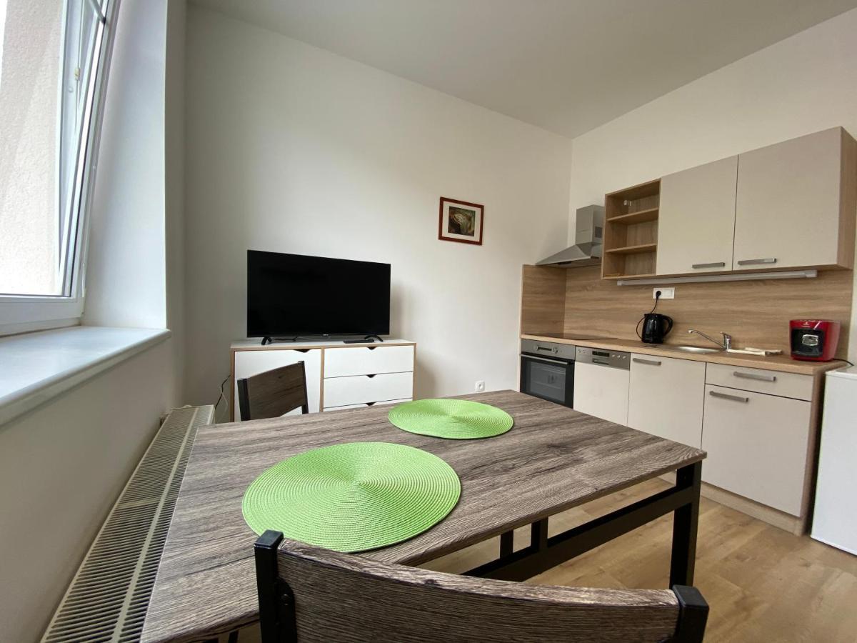 No. 34 Lägenhet Hradec Králové Exteriör bild